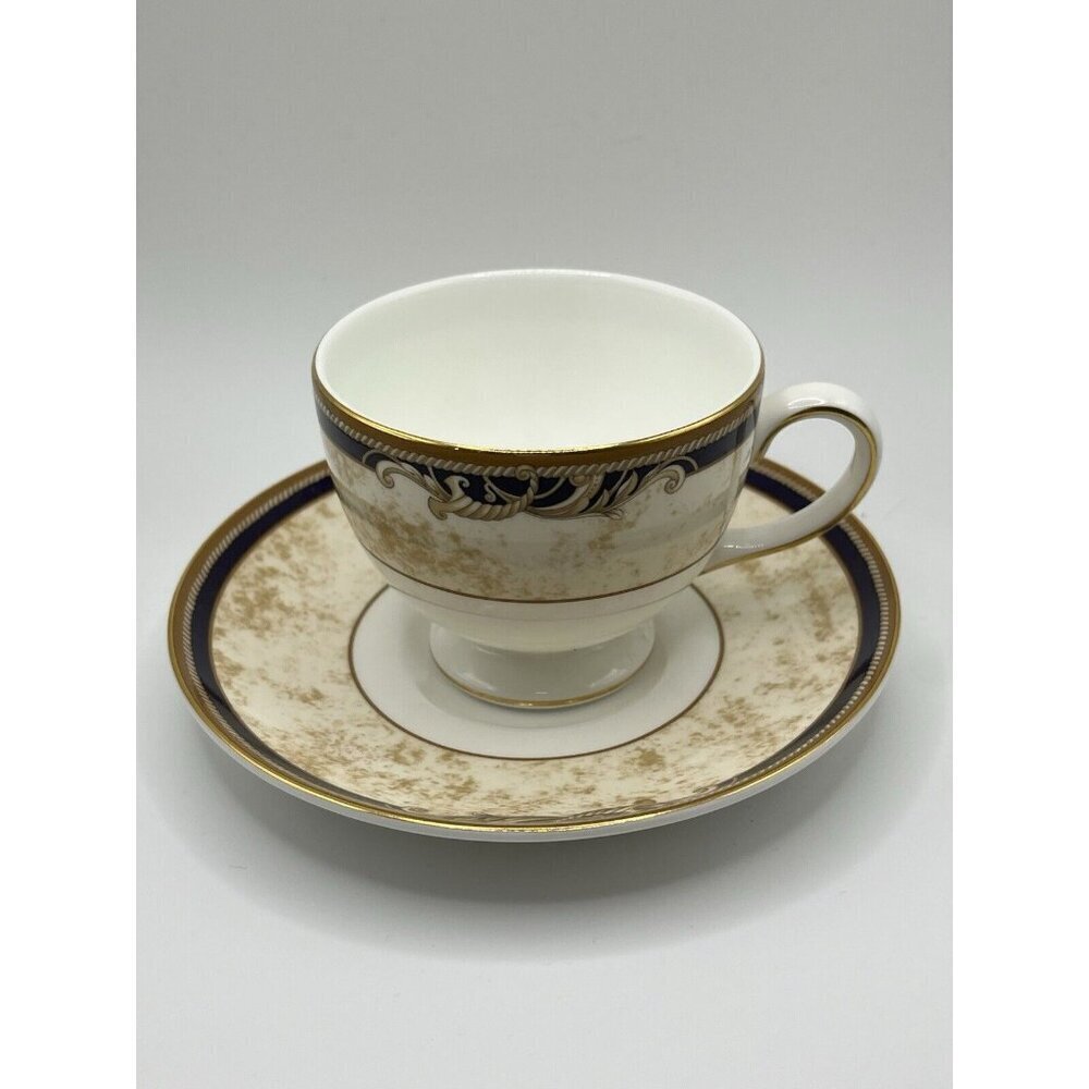 Wedgwood Cornucopia 1995 Cup & Saucer Set Leigh Shape Footed England Bone China